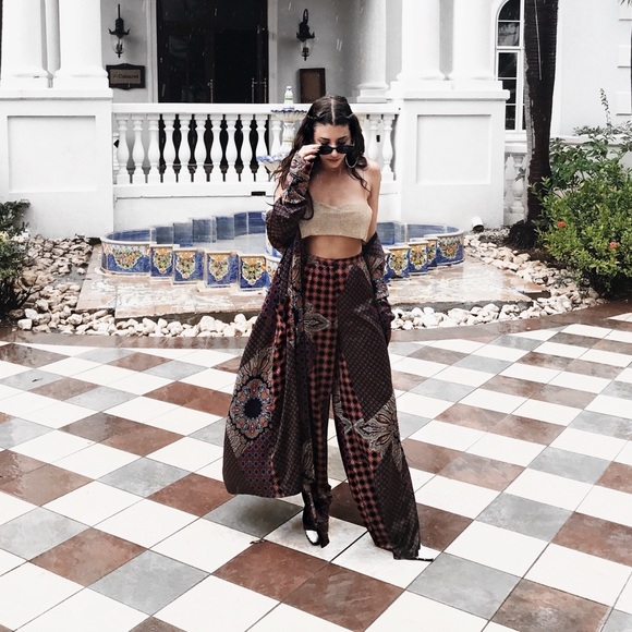 house of harlow robe